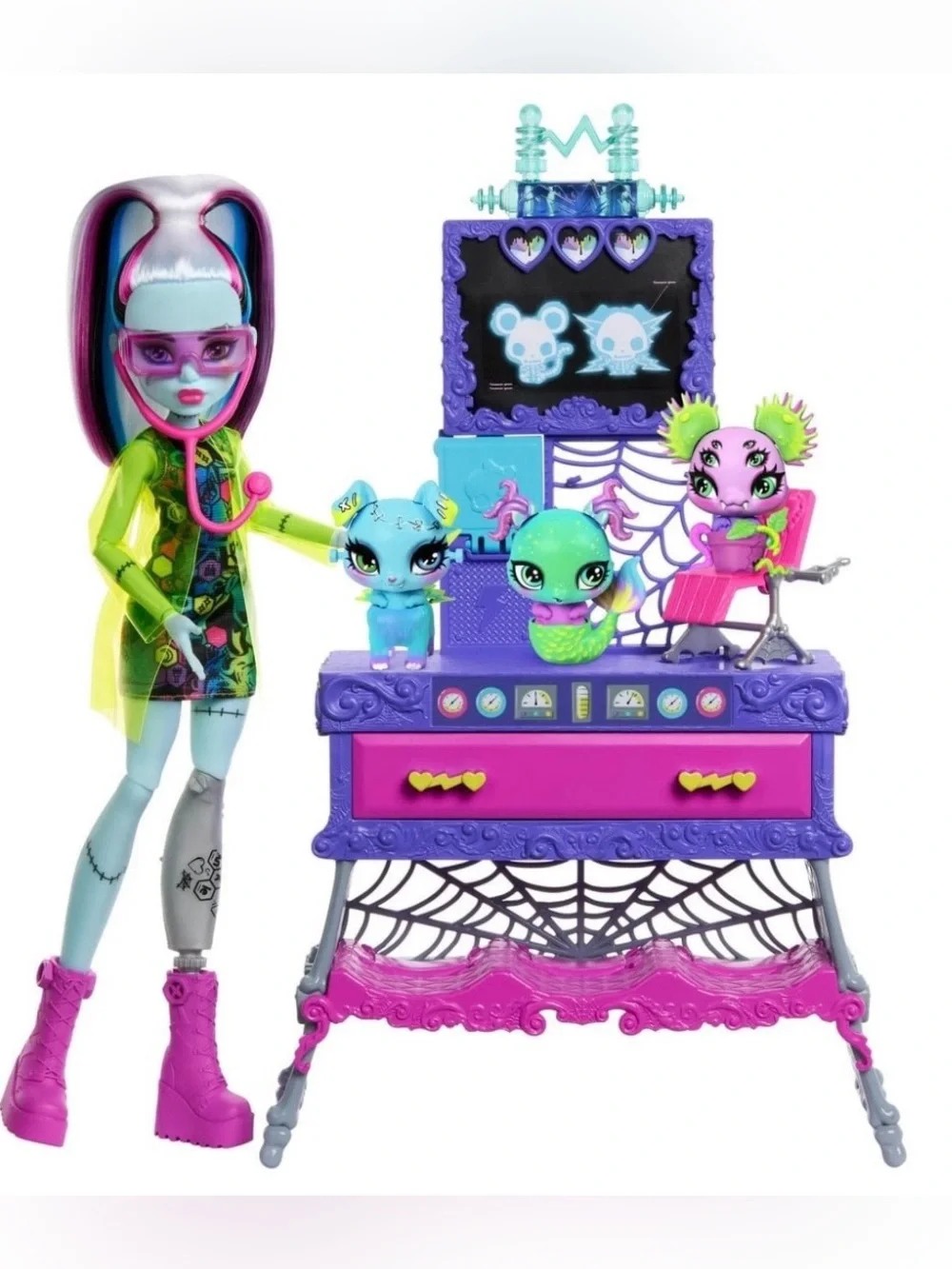 Mattel Monster High Frankie Stein Make-a-Monster Pet Doll Playset New